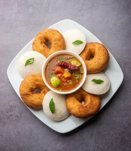 Idly Vada Combo