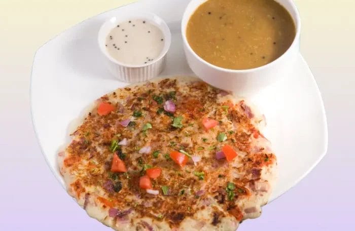 Onion Chilli Uthappam